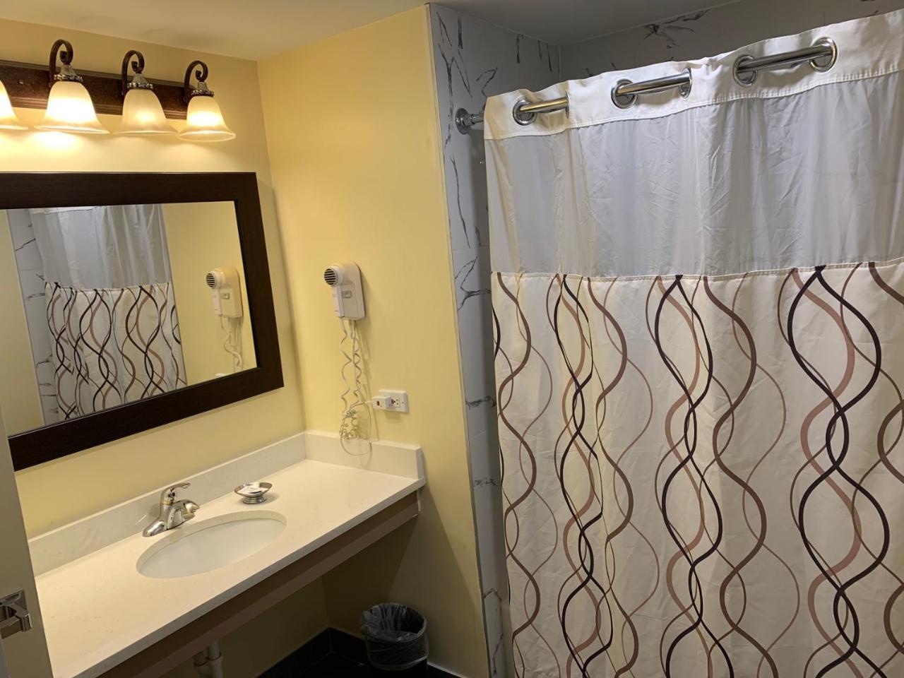 מנצ'סטר Four Winds Country Motel מראה חיצוני תמונה